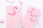 Set Cadou pentru Copii, Caiet cu Flamingo finisat cu piele ecologica + Pix cu Flamingo - imagine 2