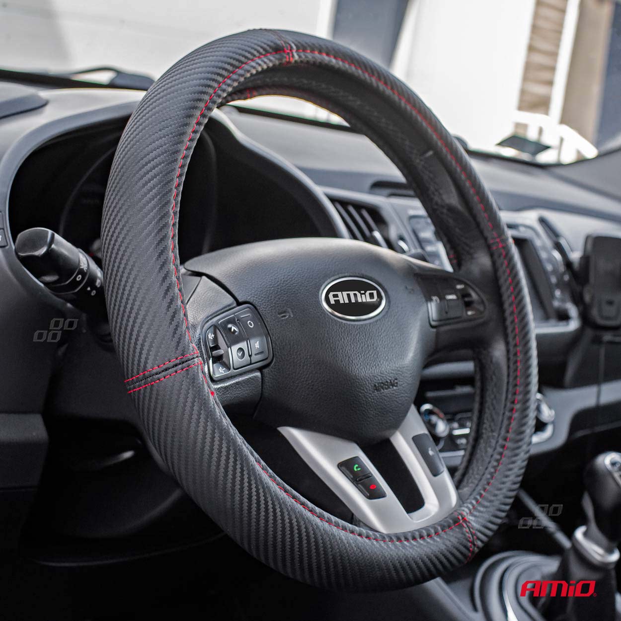 02811_03.jpg Husa volan Carbon Look, SWC-38-M (37-39cm) - imagine 1