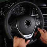 Husa volan din Piele Neagra Perforata + Carbon Black si ata neagra pentru cusut, marime M, diametru 37 - 39 cm