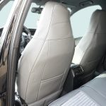 Set huse scaune auto Premium, model BLAZE Luxor, design Sportiv, universale, ergonomice, Piele Ecologica cu insertii textile, culoare Crem/Gri - imagine 6